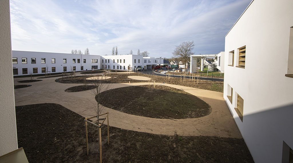 Bâtiment Constance Pascal - jardin