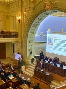 Le professeur Antoine Guillon reçoit le Prix Eloi Collery qui récompense ses travaux de recherche sur les cinq dernières années.